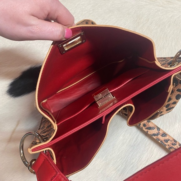 Steve Madden Leopard Print Handbag - Picture 11 of 14